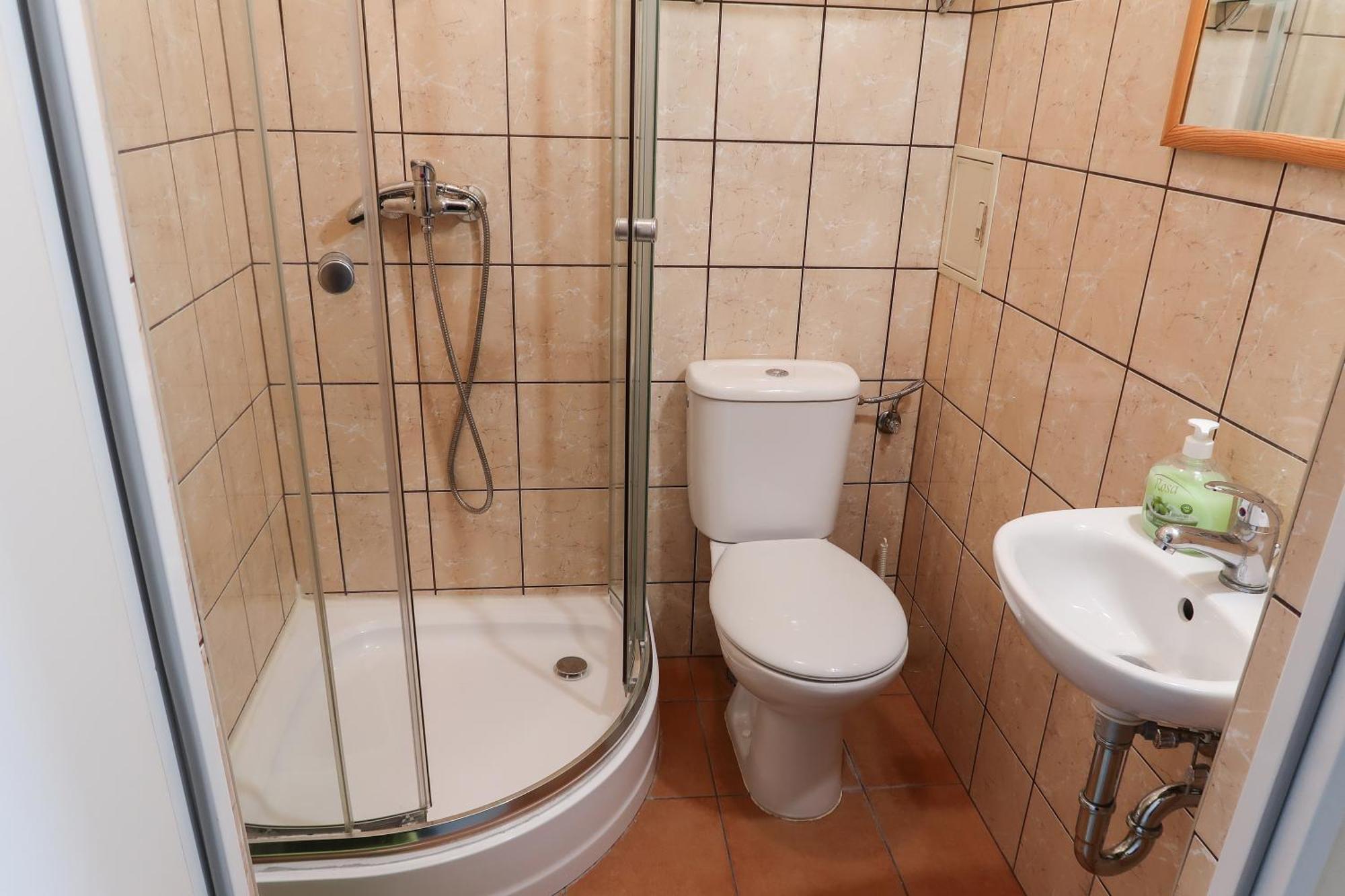 Dom Studencki Raj Hostel Βρότσλαβ Εξωτερικό φωτογραφία