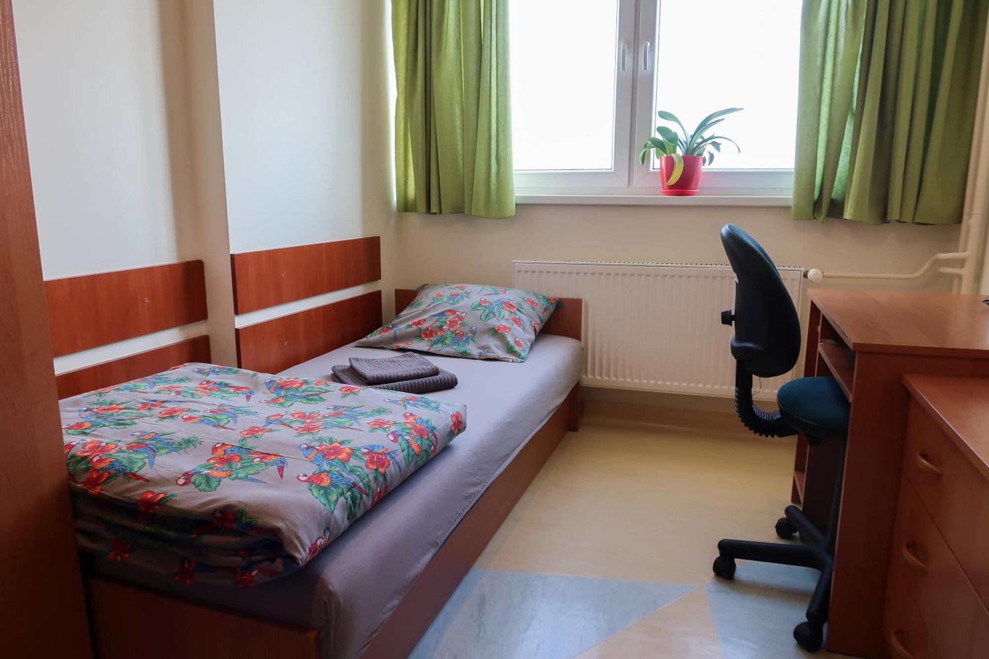 Dom Studencki Raj Hostel Βρότσλαβ Εξωτερικό φωτογραφία