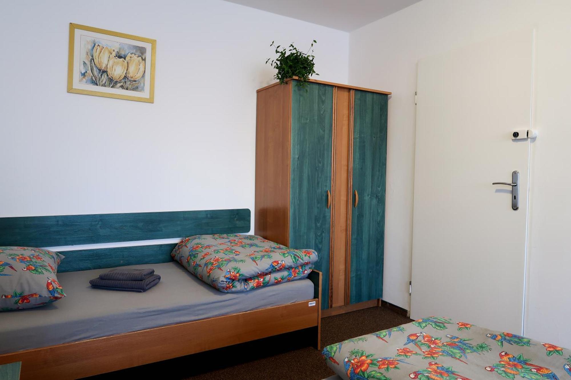 Dom Studencki Raj Hostel Βρότσλαβ Εξωτερικό φωτογραφία