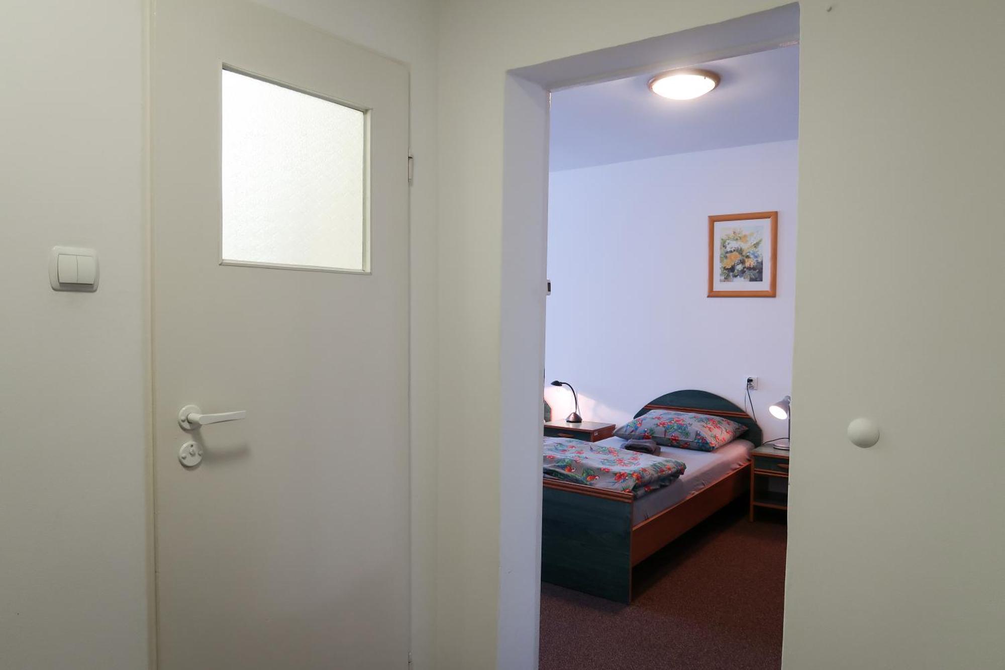 Dom Studencki Raj Hostel Βρότσλαβ Εξωτερικό φωτογραφία