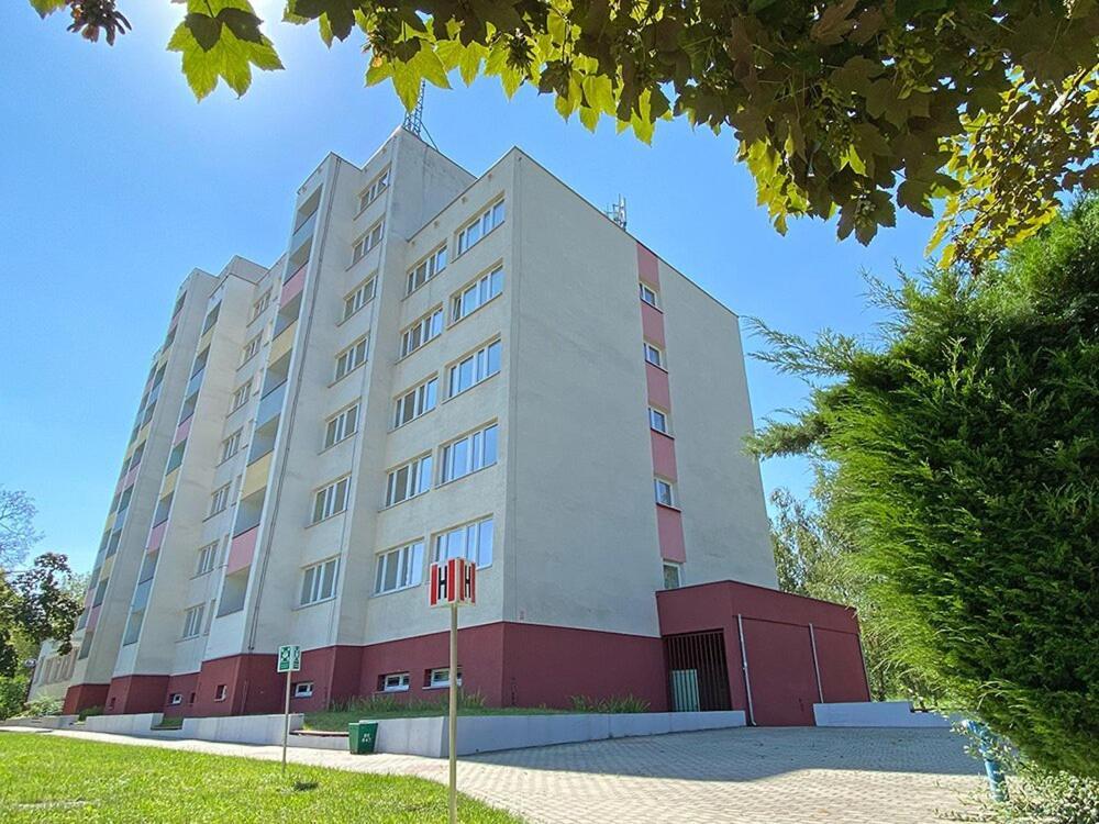 Dom Studencki Raj Hostel Βρότσλαβ Εξωτερικό φωτογραφία