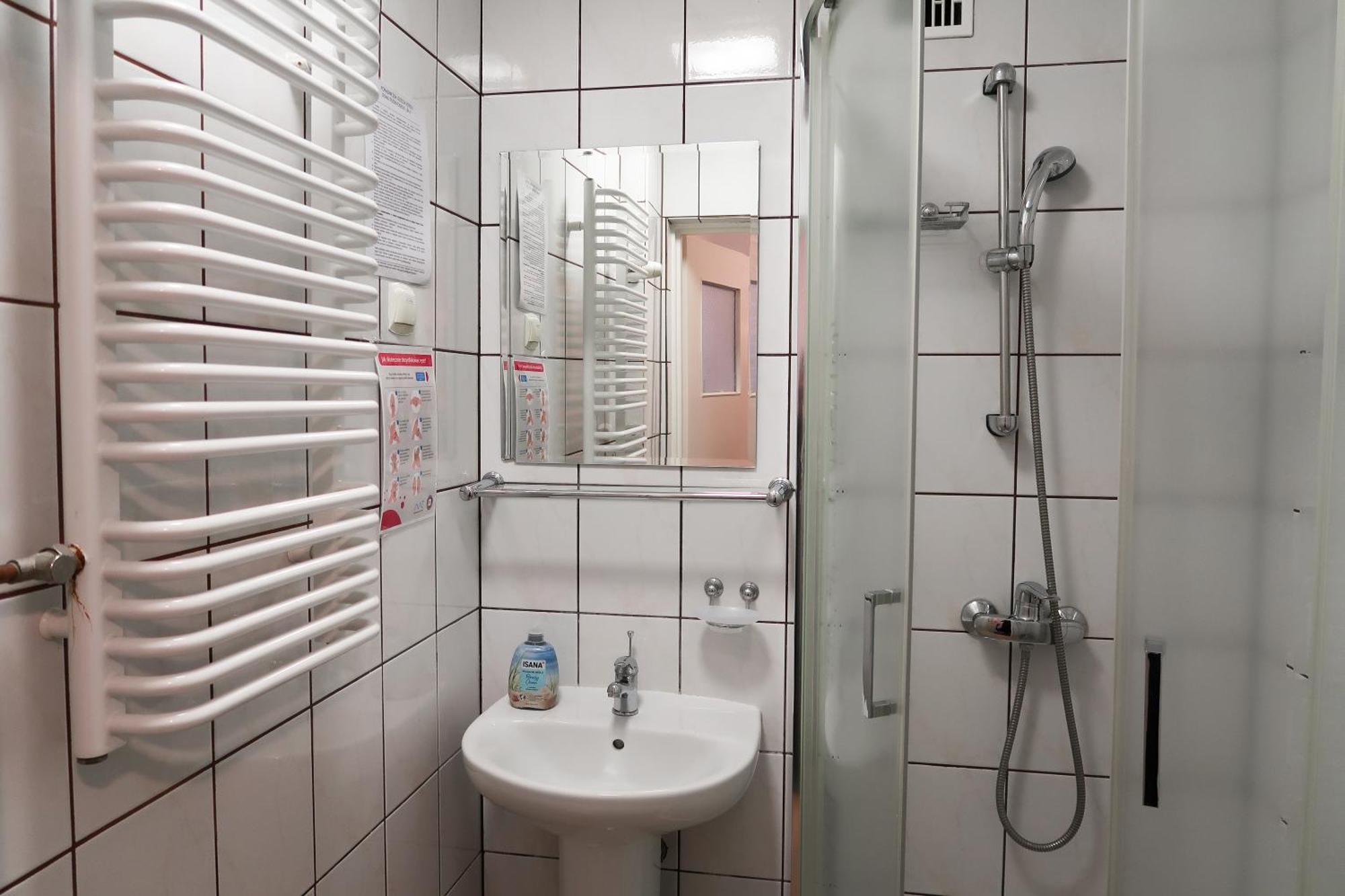 Dom Studencki Raj Hostel Βρότσλαβ Εξωτερικό φωτογραφία